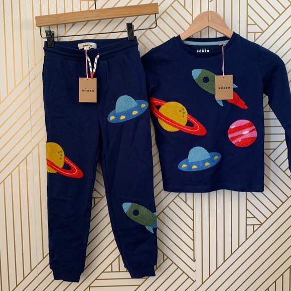 Mini NWT Boden Outer Space Outfit cotton blend jogger & Tee matching Set 5Y 6Y - Picture 1 of 10